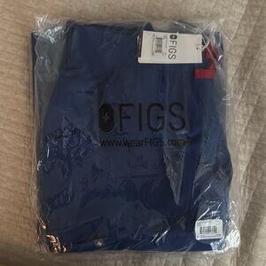 FIGS Scrubs set